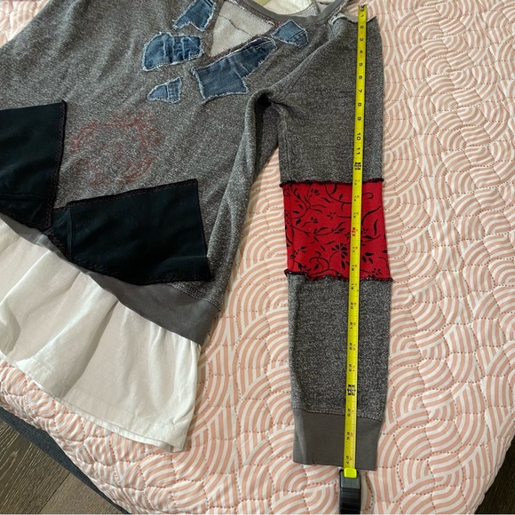 BROKEN GHOST Tops Eco- Upcycled Sweater -- Handmade tunic - Picture 7 of 12